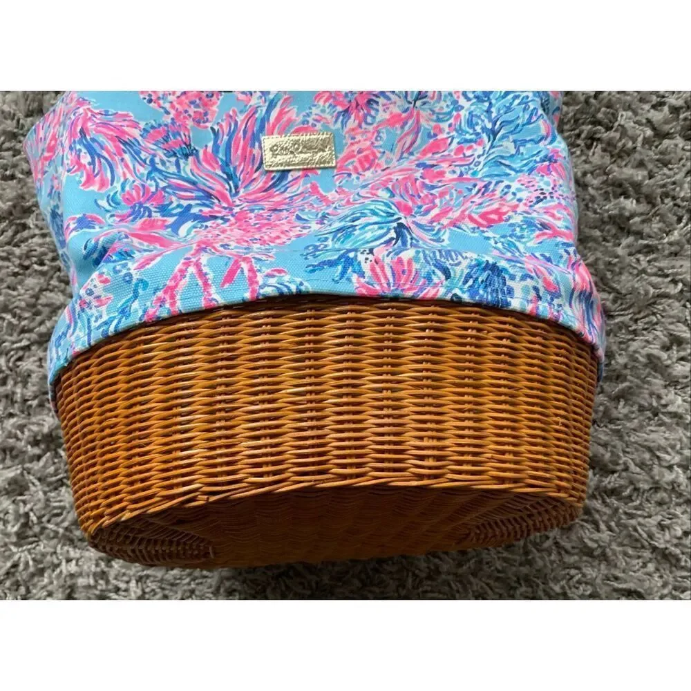 NEW NWOT Lilly Pulitzer SEEK & SEA Drawstring WICKER TOTE BAG beach pool